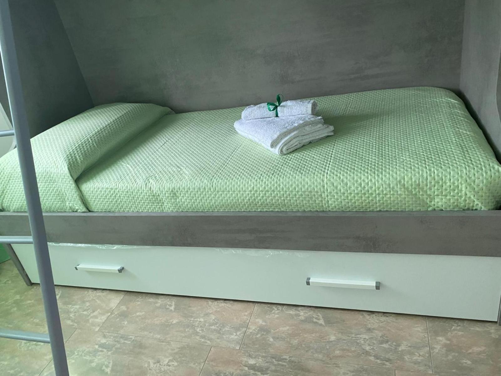지오비나조 Luca'S House B&B 외부 사진