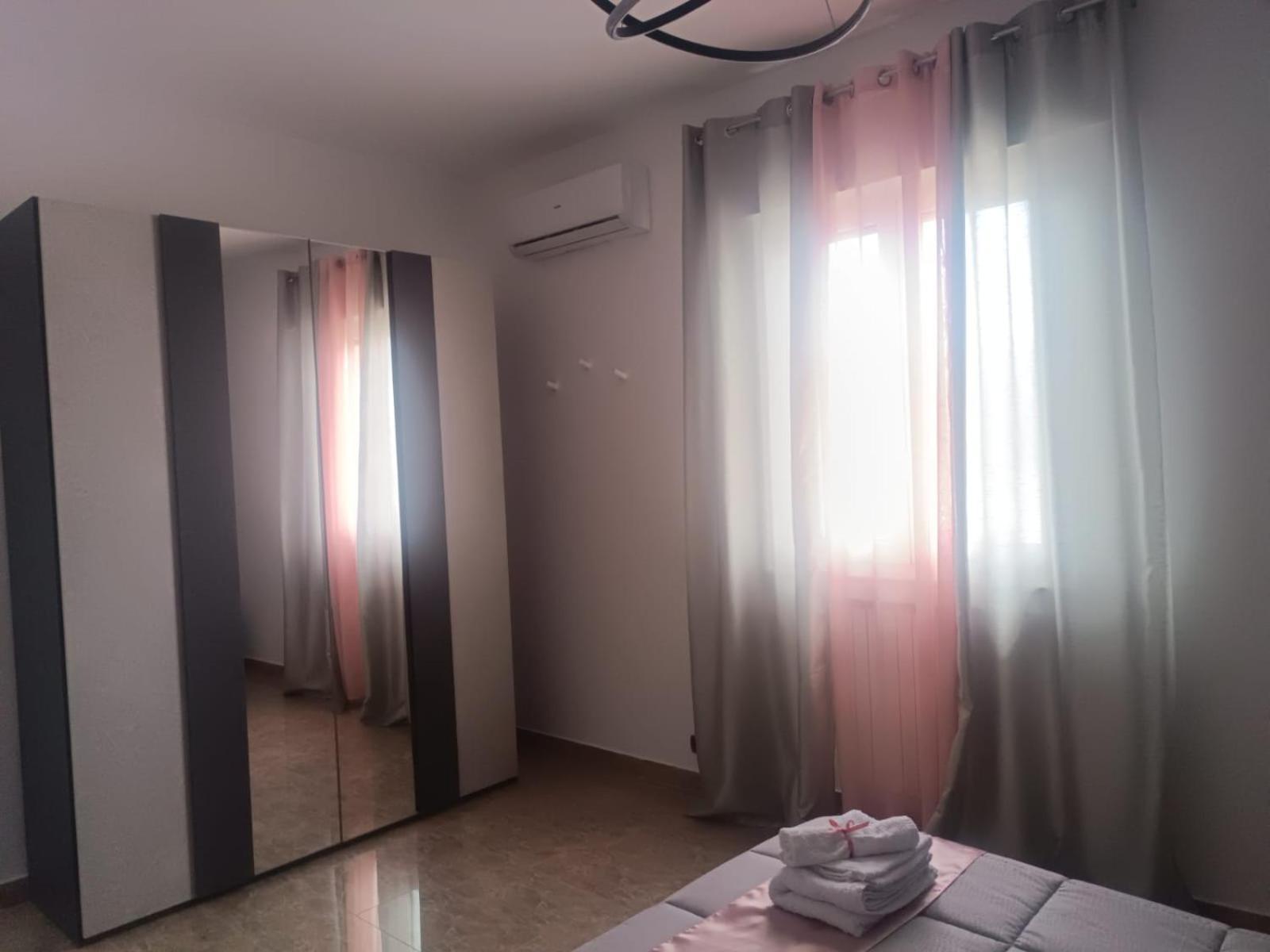 지오비나조 Luca'S House B&B 외부 사진